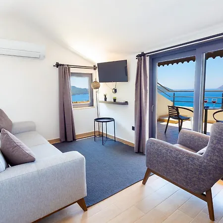 Lobelya Suites